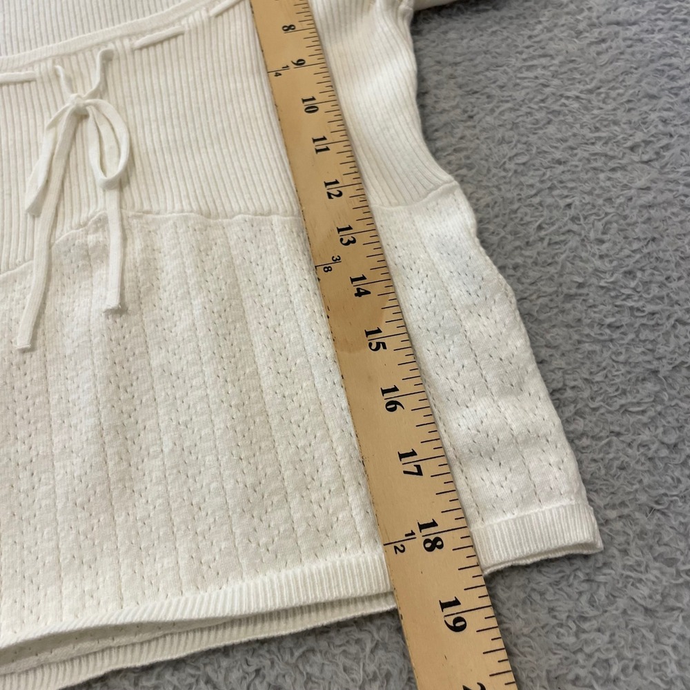 NWT‎ Hollister Pointelle Ribbed Top Womens M White Textured Scoop Neck Tie Front - Picture 5 of 6